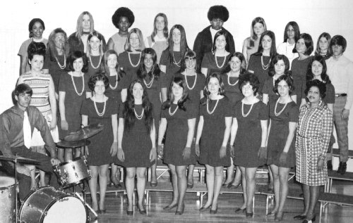 1971 North Star - Concert Choir